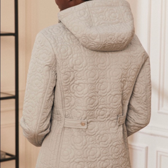 Weatherproof - Hooded Floral Quilted Coat size medium - grey (1) - Picture 2 of 4